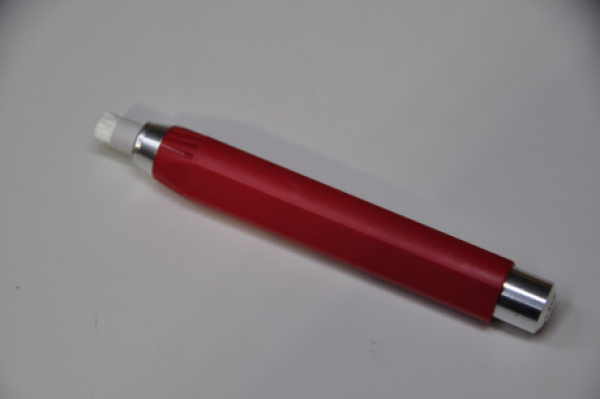 Glasfaserpinsel im Klemmhalter