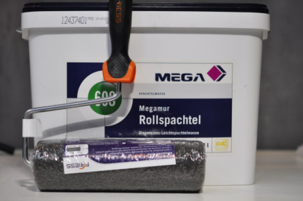 Megamur 608 Rollspachtel Weiß 14 Ltr. incl. Roller u. Bügel